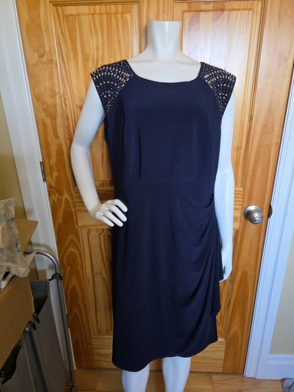 💛 71. Laura Plus Size 16 Blue Cocktail Studded Dress